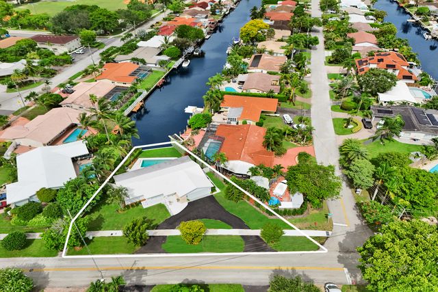 5311 NE 15TH Avenue, Fort Lauderdale, FL 33334
