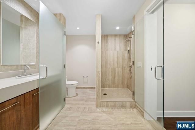 1200 Ave At Port Imperial 603, Weehawken, NJ 07086