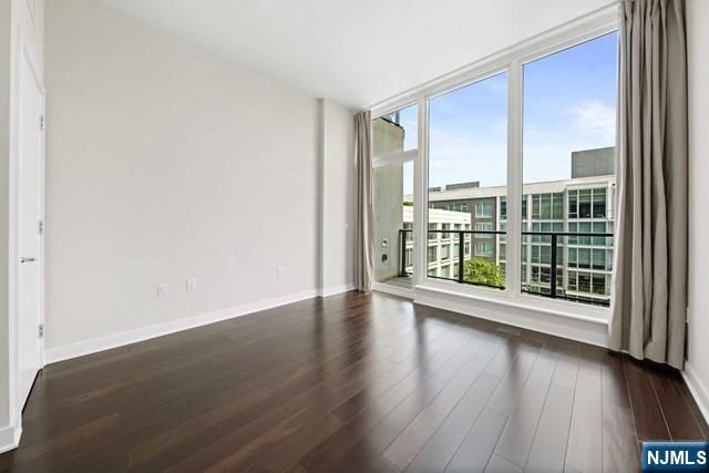 1200 Ave At Port Imperial 603, Weehawken, NJ 07086