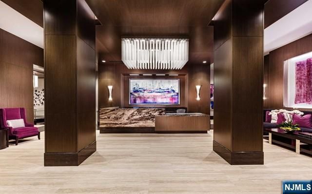 1200 Ave At Port Imperial 603, Weehawken, NJ 07086