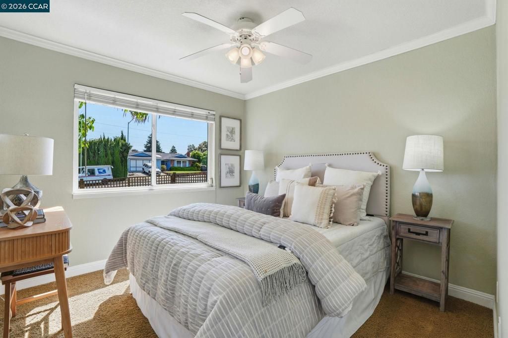 Image 19 of property listing at 2103 Deerwood Dr., Martinez, CA 94553