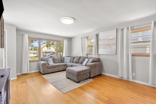 1117 Ellis STREET, Waukesha, WI 53186