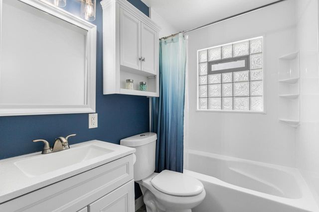 1117 Ellis STREET, Waukesha, WI 53186