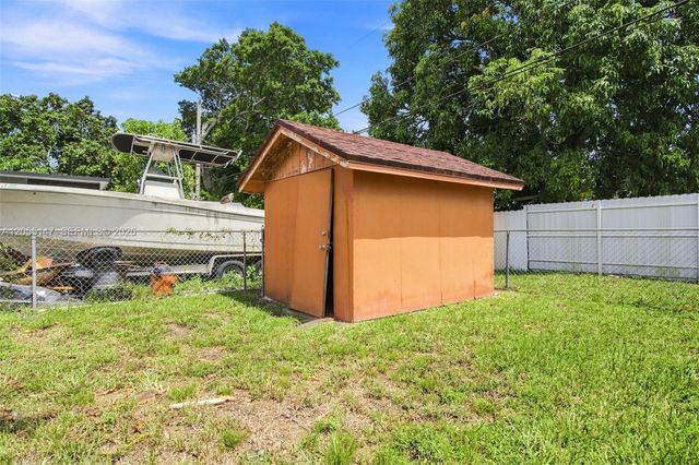 636 E 48th Street, Hialeah, FL 33013
