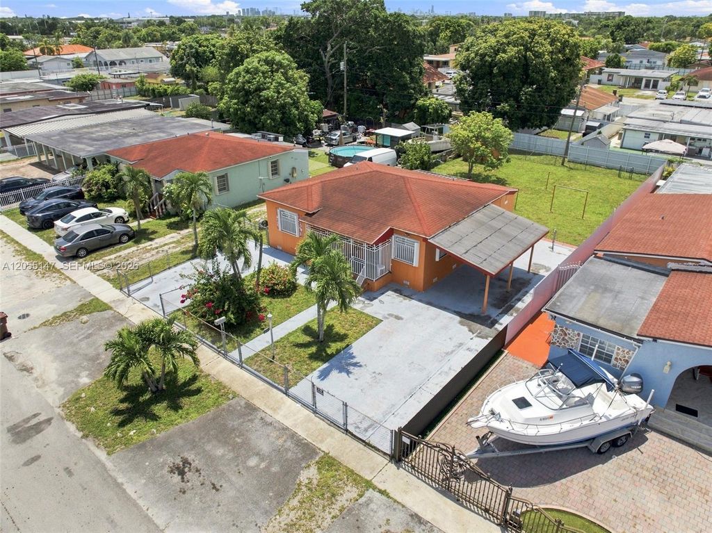 636 E 48th Street, Hialeah, FL 33013