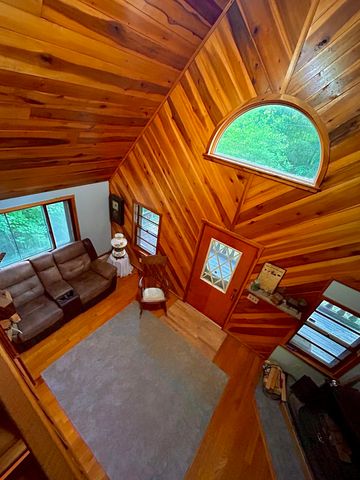 178 Greasy Creek Road, West Liberty, KY 41472