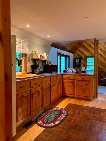 178 Greasy Creek Road, West Liberty, KY 41472