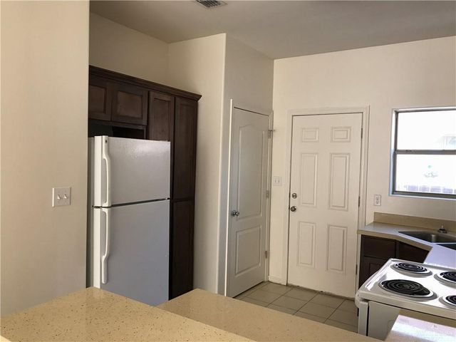 3000 E Diamond Head Avenue A, Alton, TX 78573