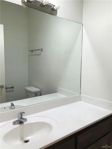 3000 E Diamond Head Avenue A, Alton, TX 78573