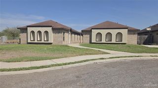 3000 E Diamond Head Avenue A, Alton, TX 78573