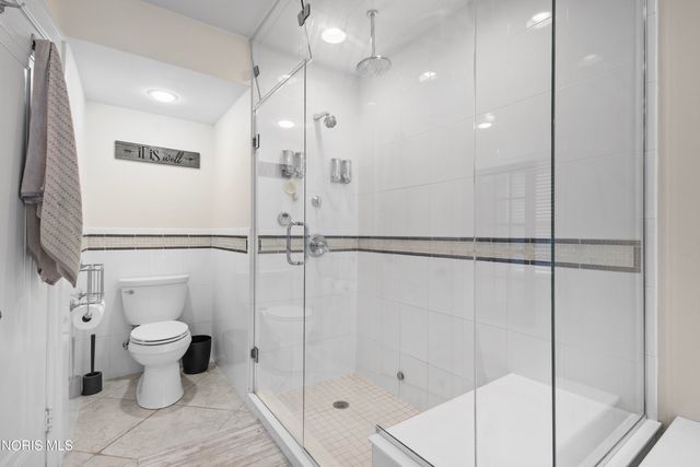 3416 Bancroft Street, Ottawa Hills, OH 43606