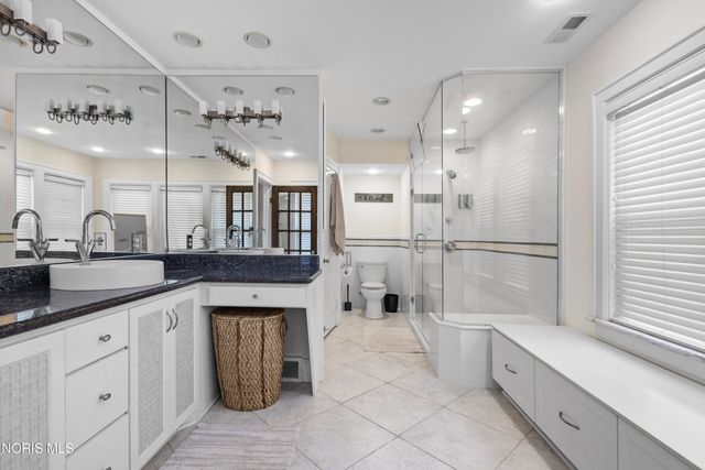 3416 Bancroft Street, Ottawa Hills, OH 43606