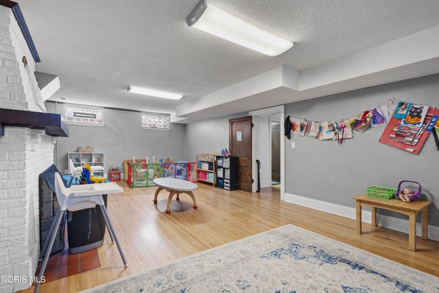 3416 Bancroft Street, Ottawa Hills, OH 43606