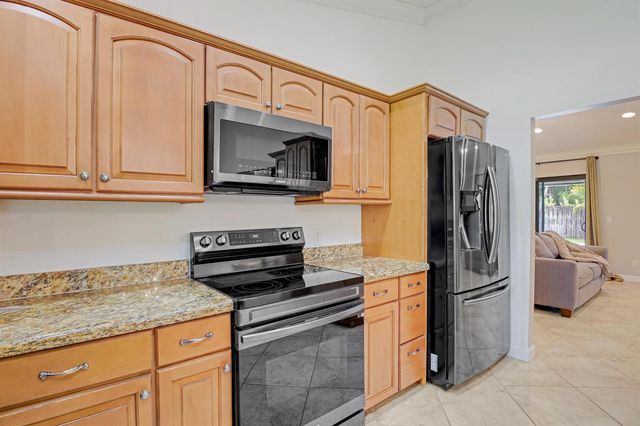 542 Indigo Avenue, Wellington, FL 33414