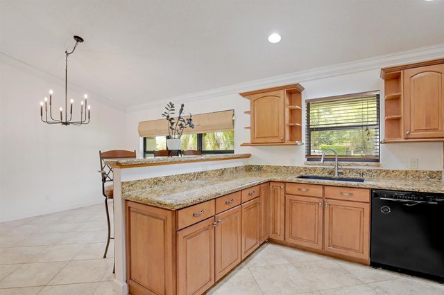 542 Indigo Avenue, Wellington, FL 33414