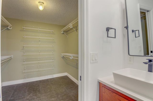 542 Indigo Avenue, Wellington, FL 33414
