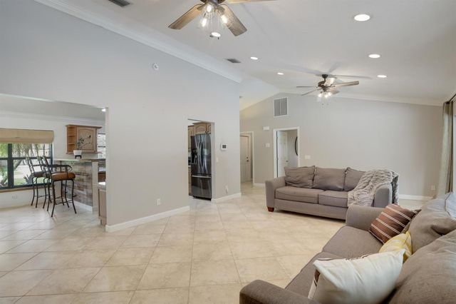 542 Indigo Avenue, Wellington, FL 33414