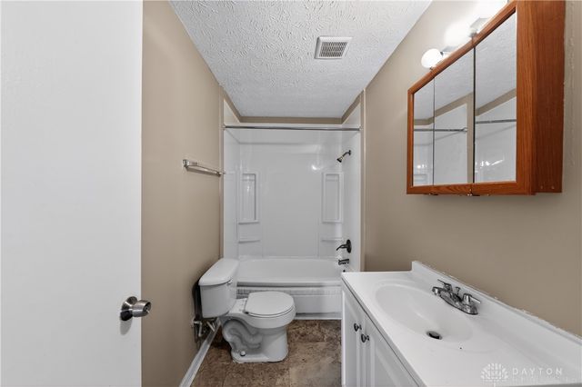 1614 Wilbur Avenue, Fairborn, OH 45324