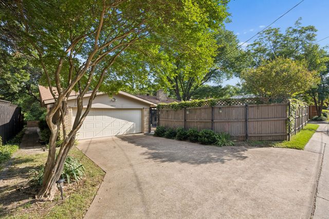 10832 Creekmere Drive, Dallas, TX 75218