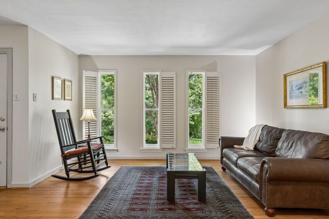 10832 Creekmere Drive, Dallas, TX 75218