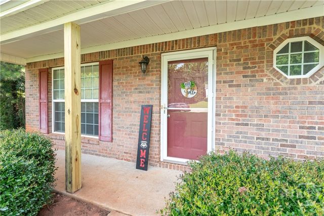 1537 Cardinal Lane, Winder, GA 30680