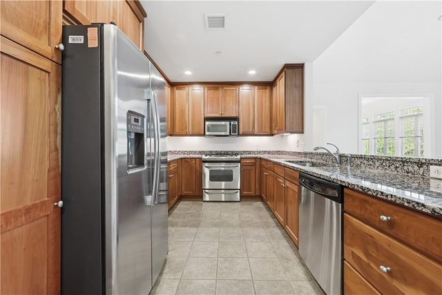 1240 Crescent Pl 3F, Squirrel Hill, PA 15217