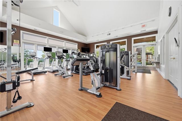 1240 Crescent Pl 3F, Squirrel Hill, PA 15217