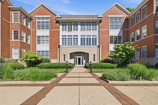 1240 Crescent Pl 3F, Squirrel Hill, PA 15217