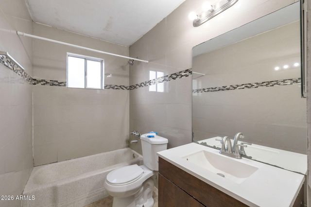 3612 W COLTER Street, Phoenix, AZ 85019