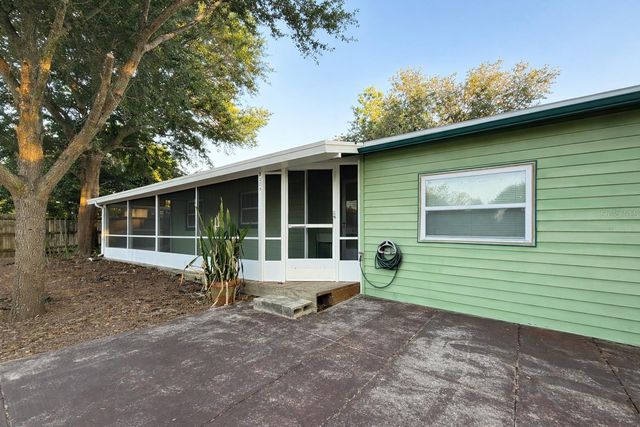 7006 VALIANT COURT, Orlando, FL 32818