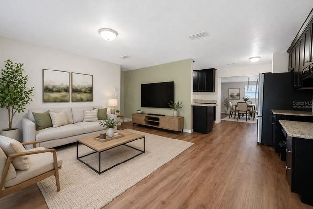 7006 VALIANT COURT, Orlando, FL 32818