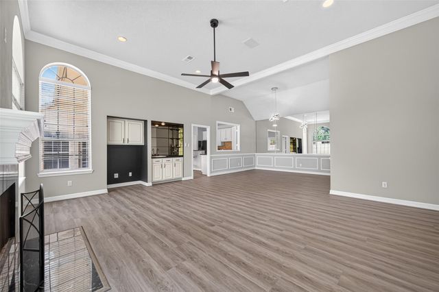 14303 Reissen Lane, Houston, TX 77069