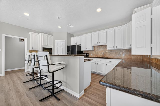 14303 Reissen Lane, Houston, TX 77069