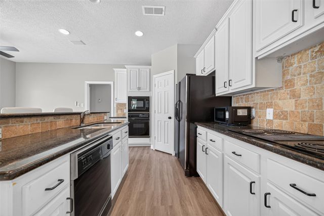 14303 Reissen Lane, Houston, TX 77069