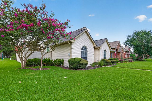 14303 Reissen Lane, Houston, TX 77069