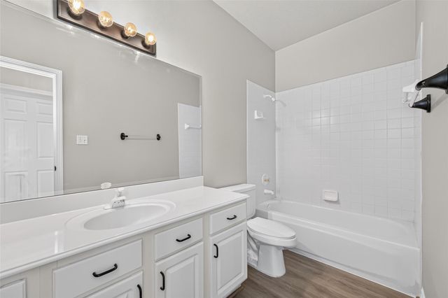 14303 Reissen Lane, Houston, TX 77069