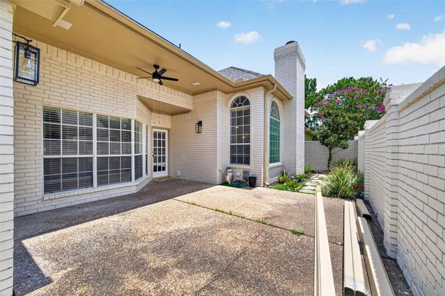 14303 Reissen Lane, Houston, TX 77069