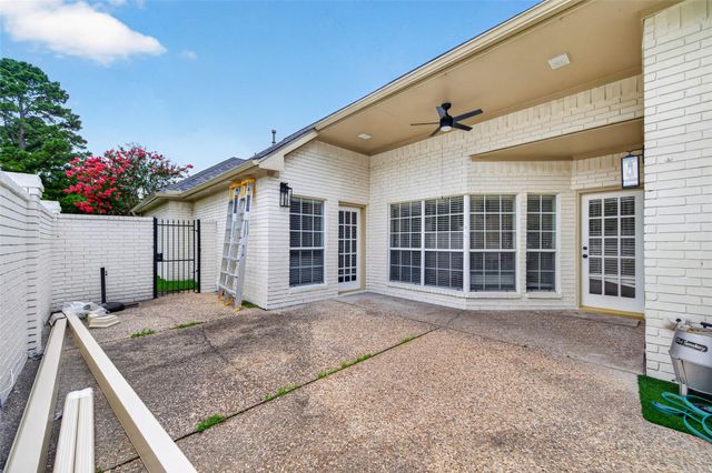 14303 Reissen Lane, Houston, TX 77069