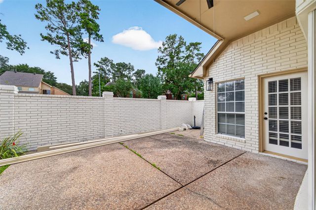 14303 Reissen Lane, Houston, TX 77069