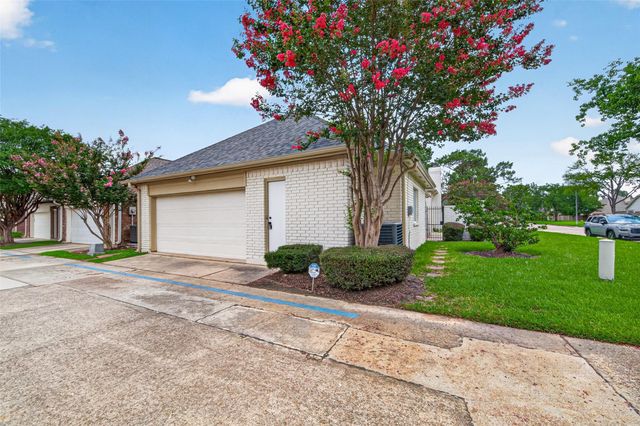 14303 Reissen Lane, Houston, TX 77069