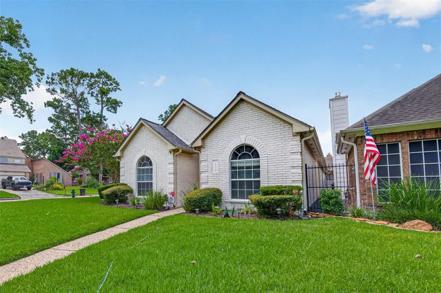 14303 Reissen Lane, Houston, TX 77069
