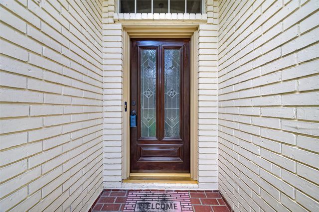 14303 Reissen Lane, Houston, TX 77069