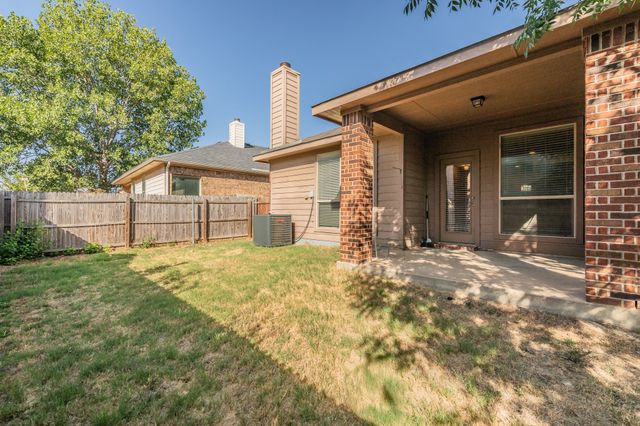 10844 Irish Glen Trail, Fort Worth, TX 76052
