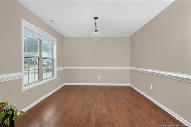 1093 Saint Johns Loop, Raeford, NC 28376
