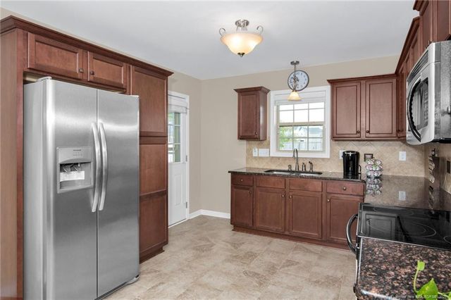1093 Saint Johns Loop, Raeford, NC 28376