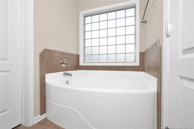 1093 Saint Johns Loop, Raeford, NC 28376