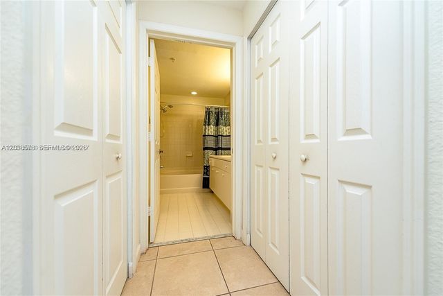 10901 NW 83rd St 104, Doral, FL 33178