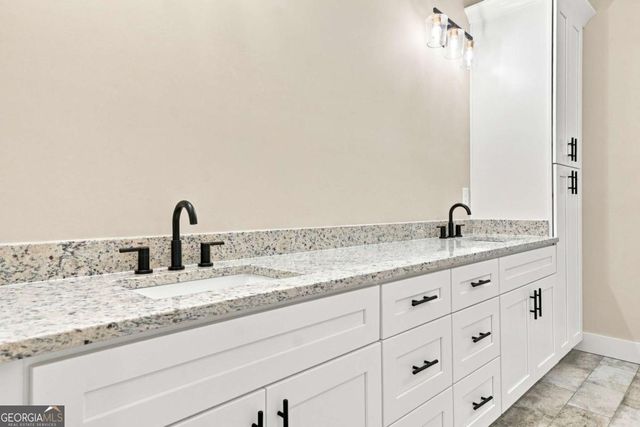 647 S McCollum Drive, Canton, GA 30114