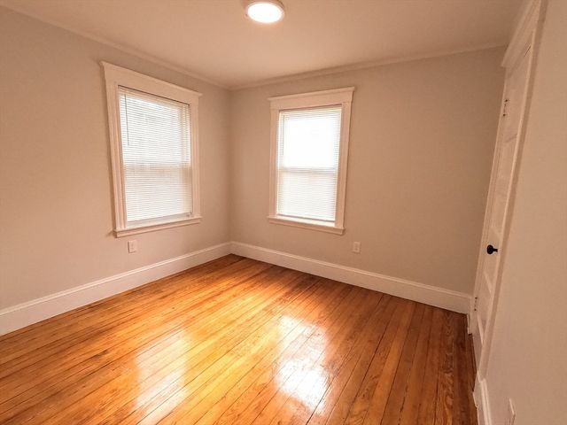 4110 Washington St 1, Boston, MA 02131