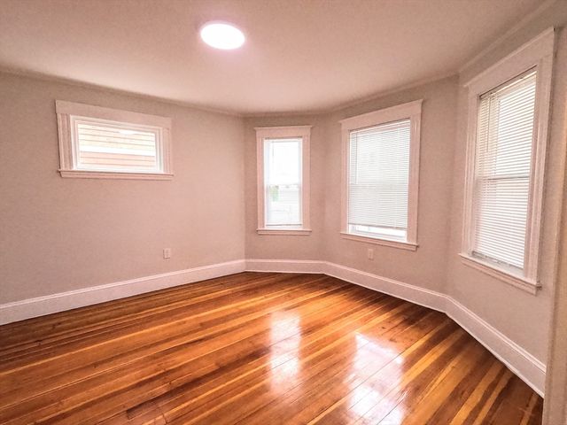 4110 Washington St 1, Boston, MA 02131